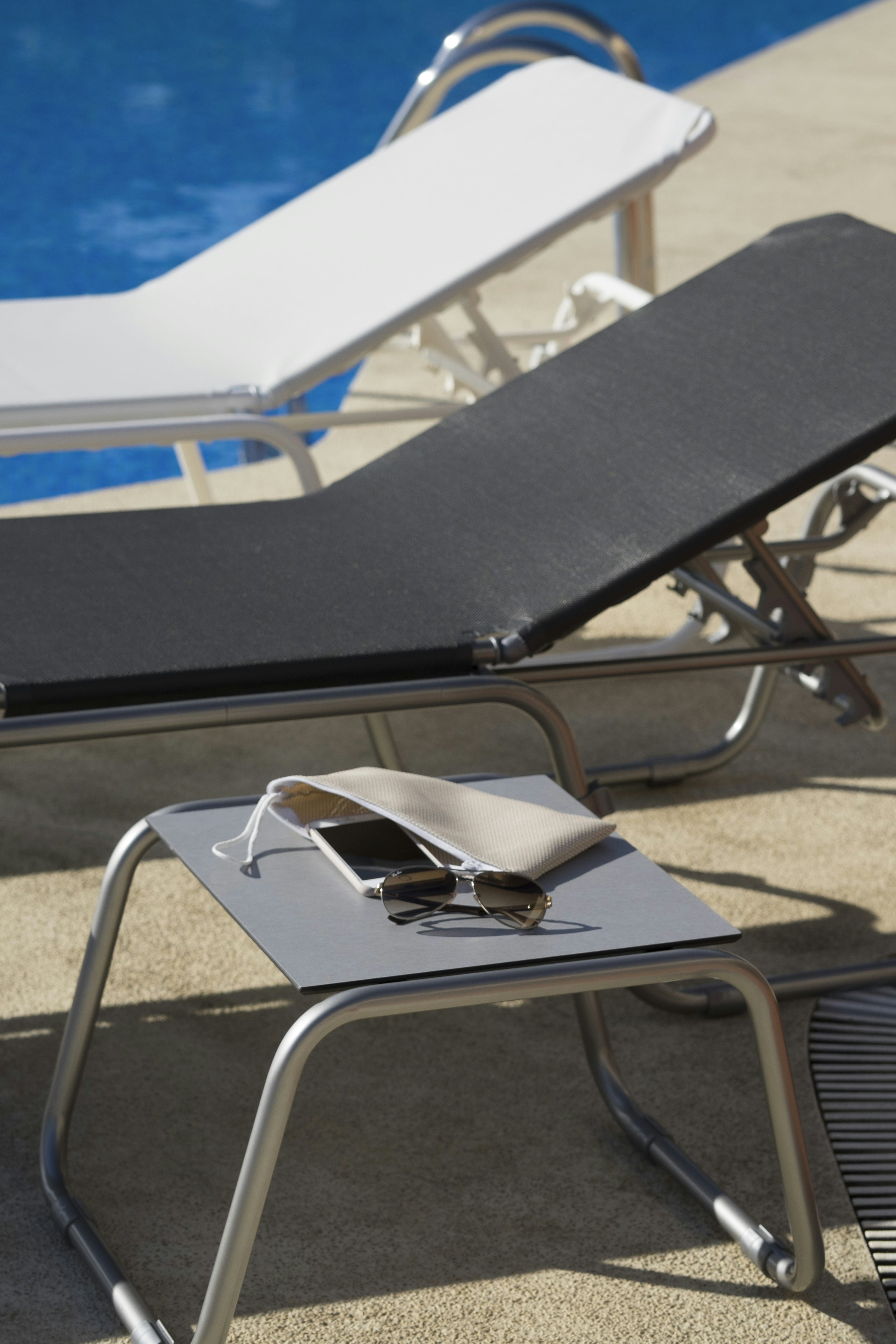 Beistelltisch Diana silber Produktbild