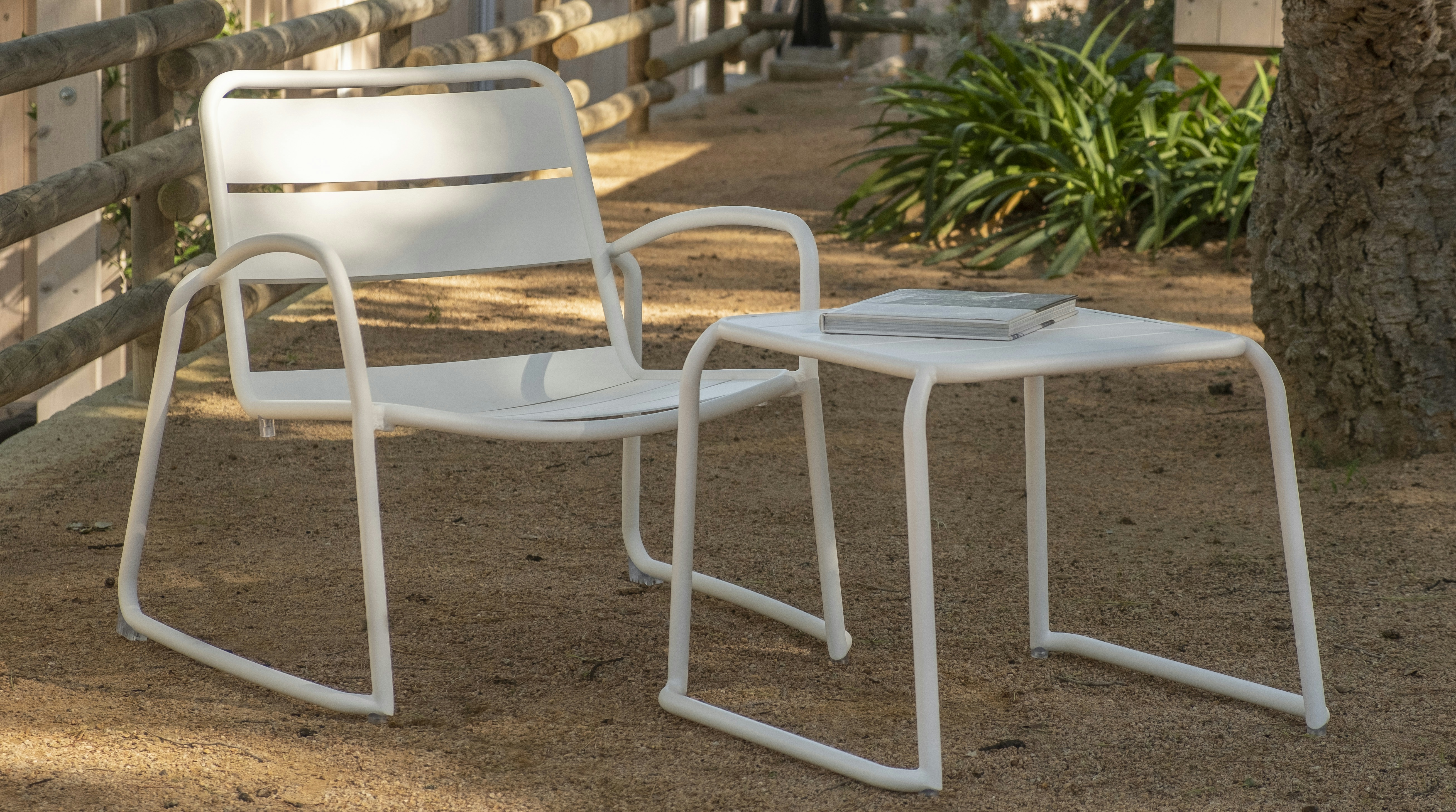 Beistelltisch Greta Weiß matt Produktbild