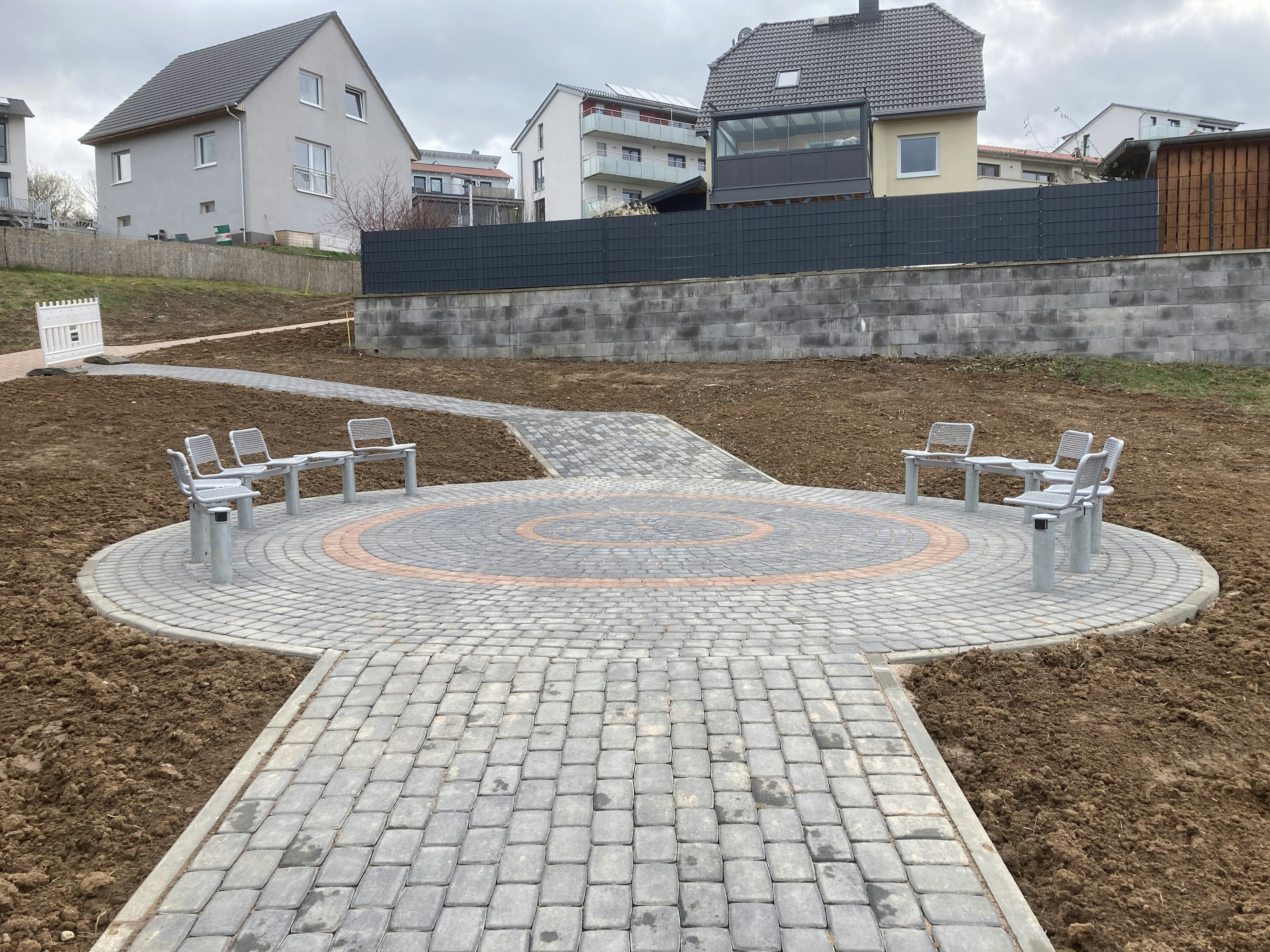 Alternativtext wird nicht gepflegt.