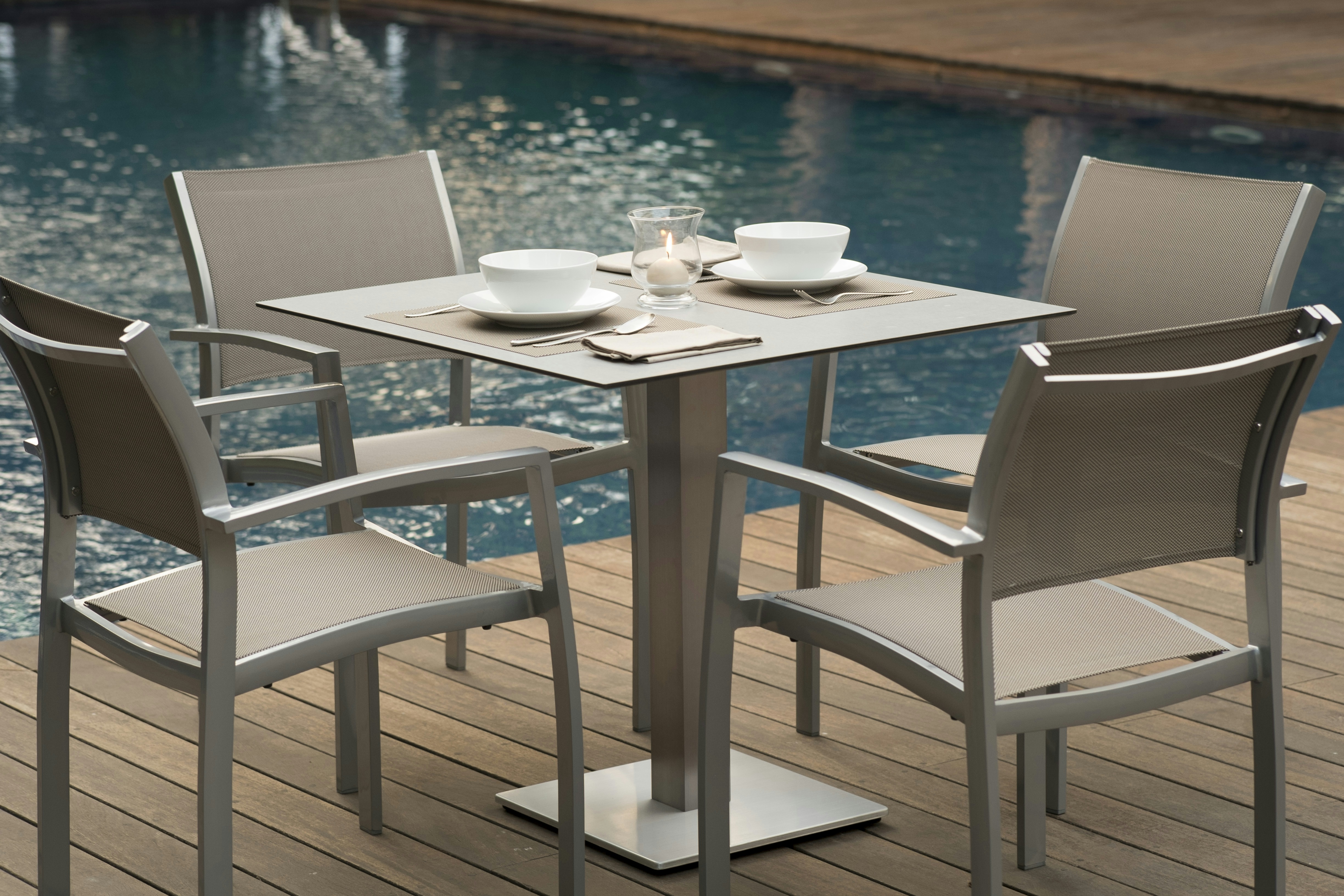 Tisch Capri 80x80 mit HPL Platte silver Produktbild
